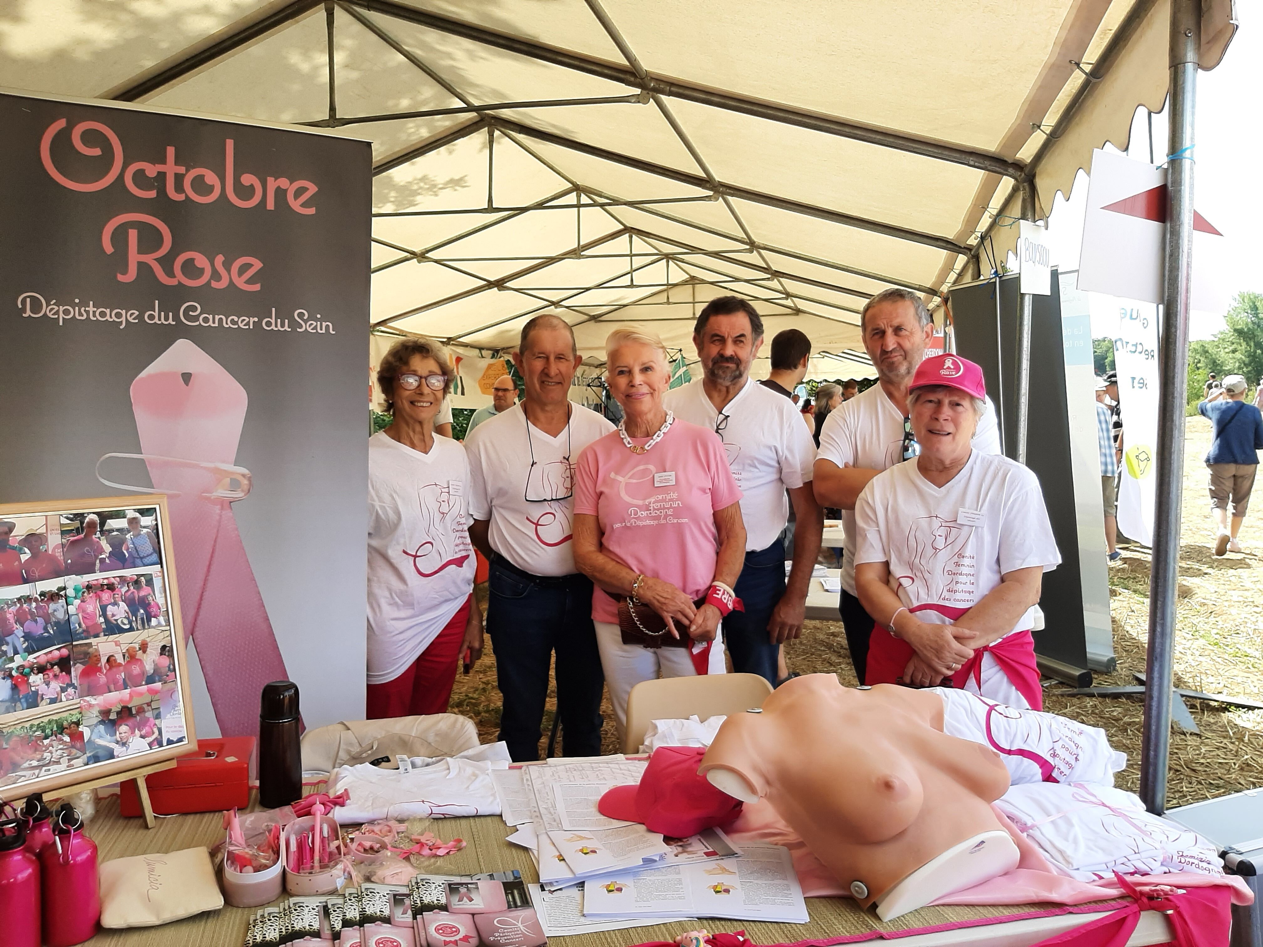Le Comité féminin à Terre en Fête