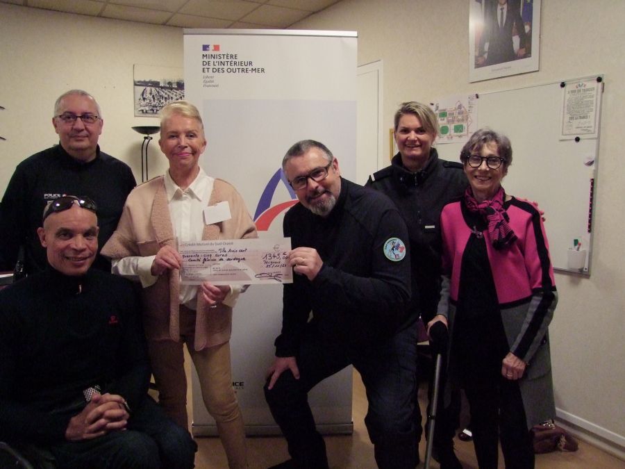 {Comité Féminin Dordogne Cancer} {Prévention et dépistage Cancer Dordogne}