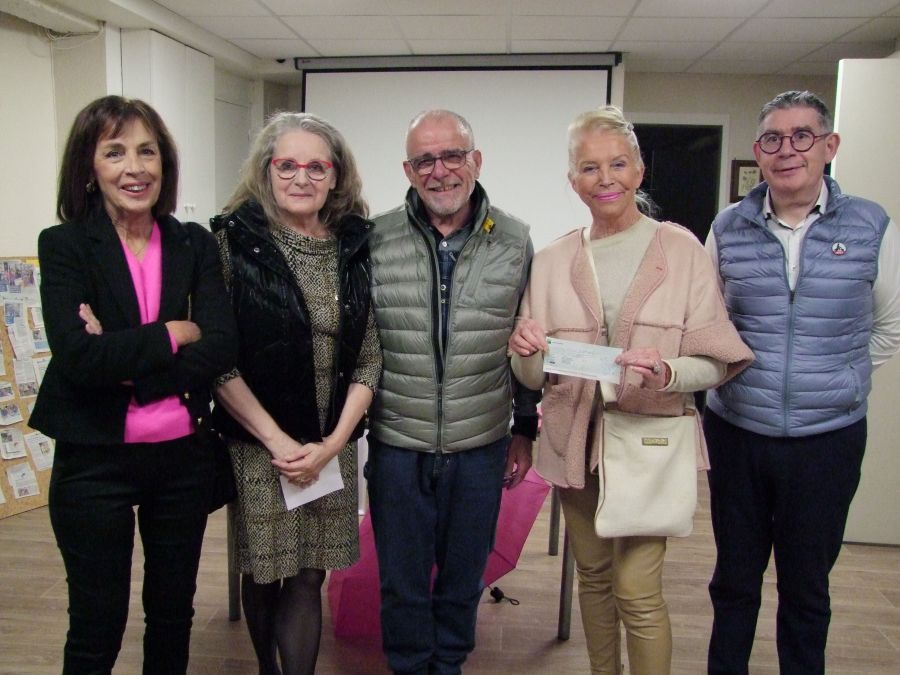 {Comité Féminin Dordogne Cancer} {Prévention et dépistage Cancer Dordogne}